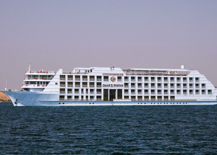 Steigenberger Omar El Khayam Lake Cruise